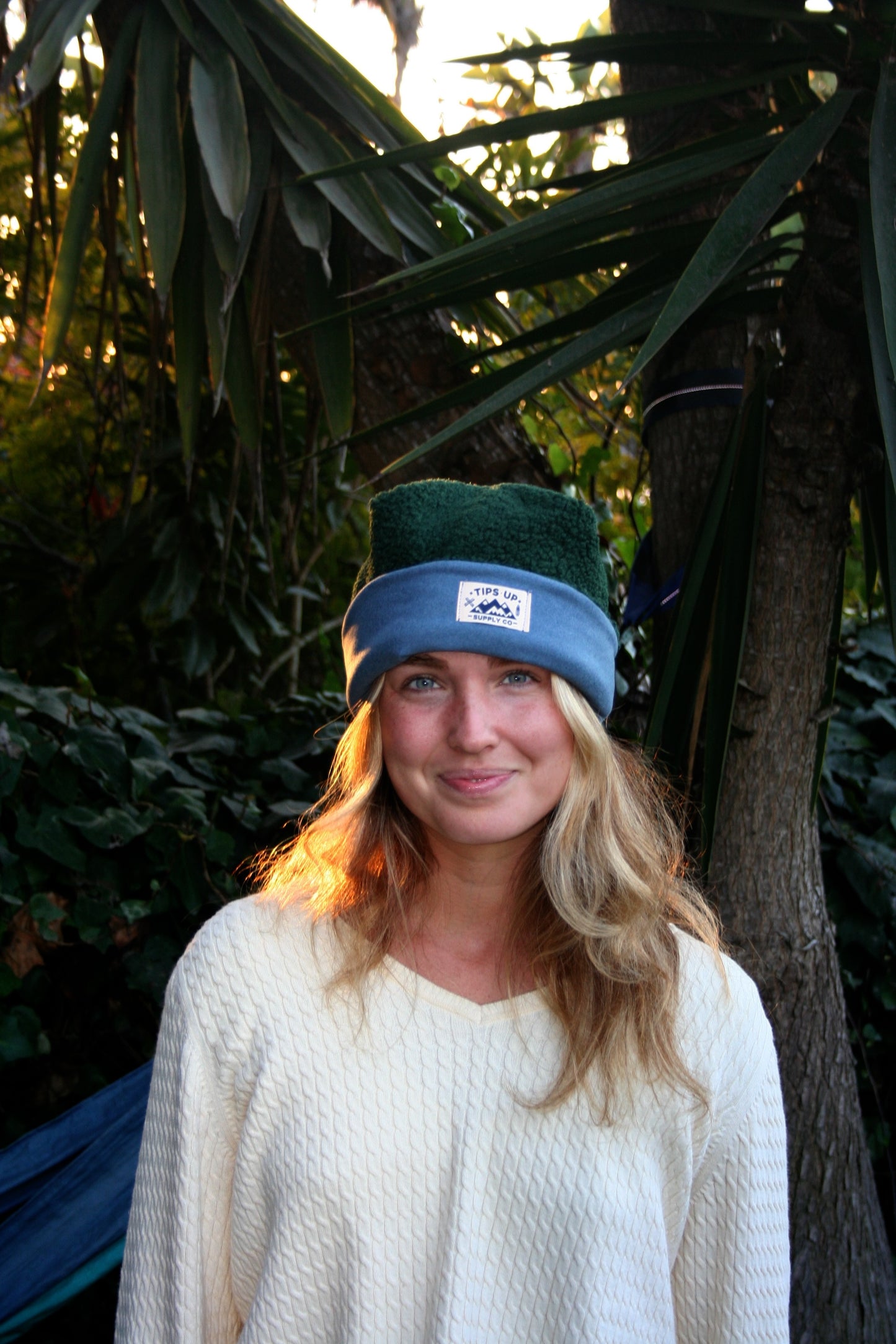 Crown Beanie - Green & Blue