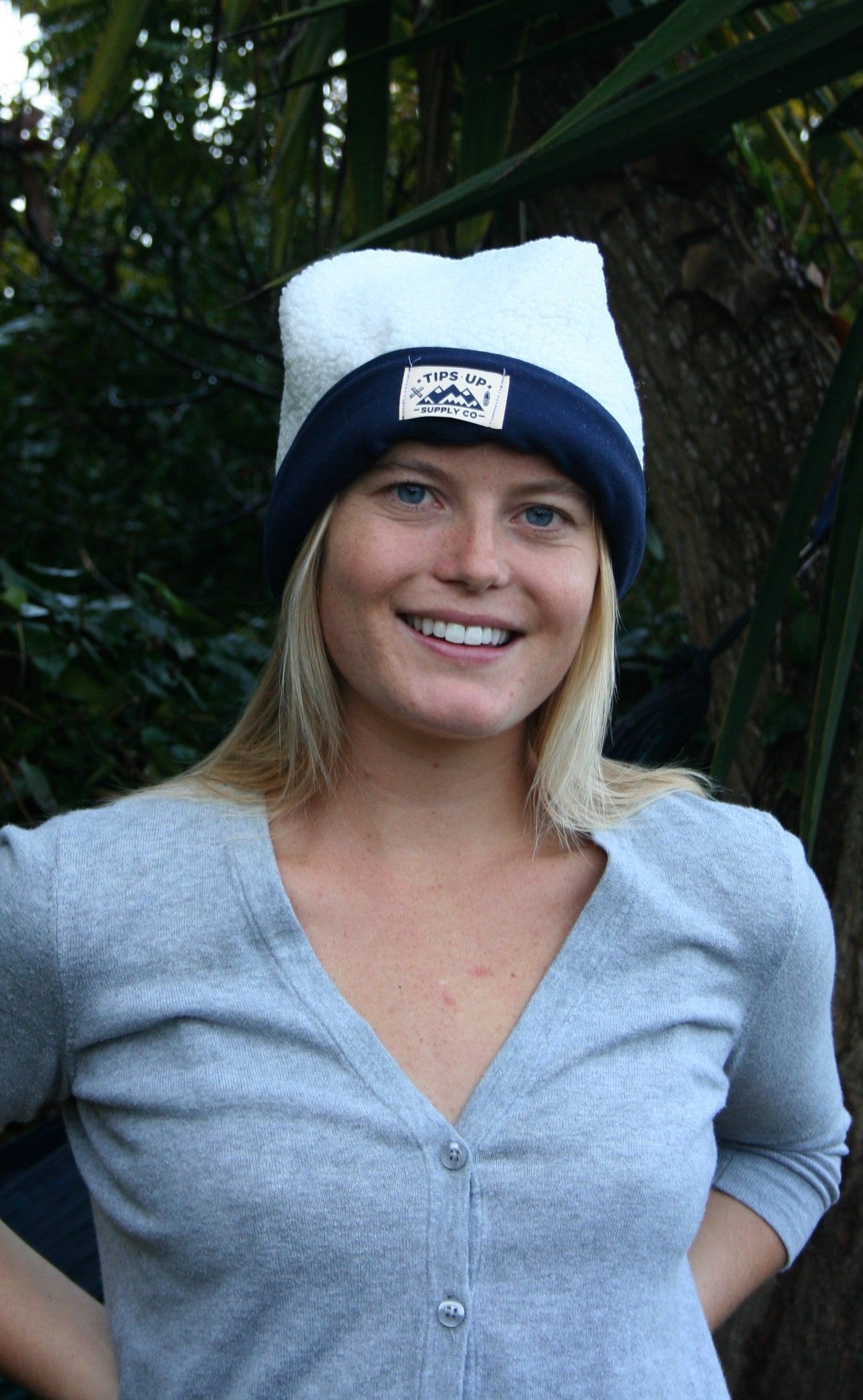 Crown Beanie - White & Navy